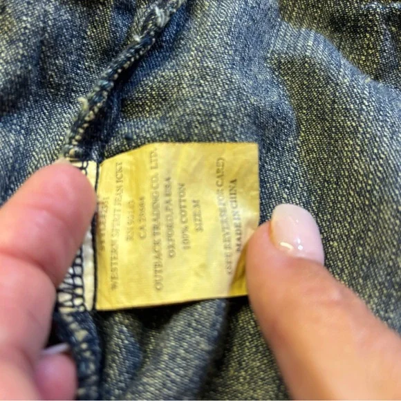 Denim Button-Up Jacket - Picture 4 of 4